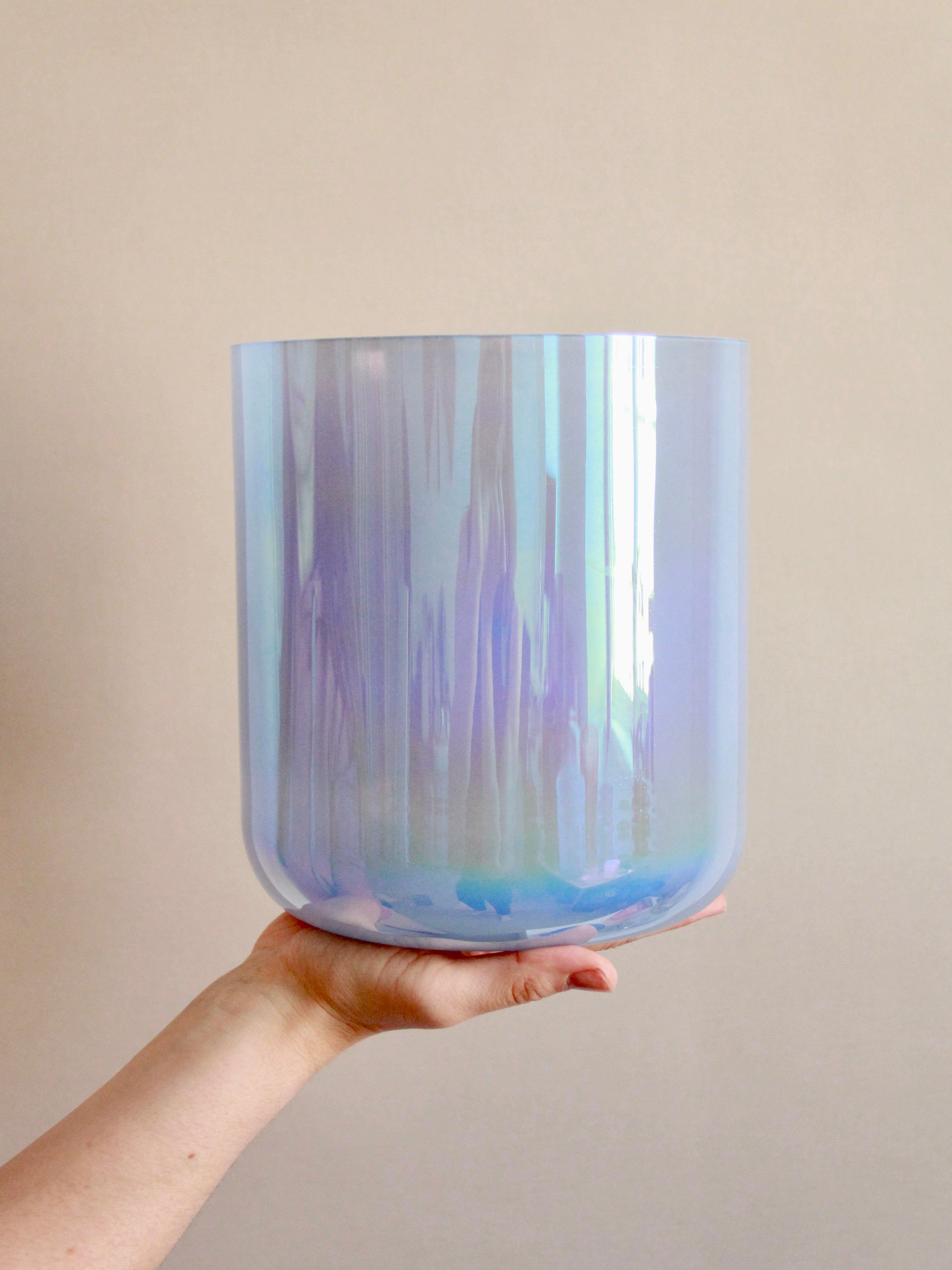 Noelle Kristallklangschale 7,25 Inch Ton A# für Sound Meditationen Senti Bowls