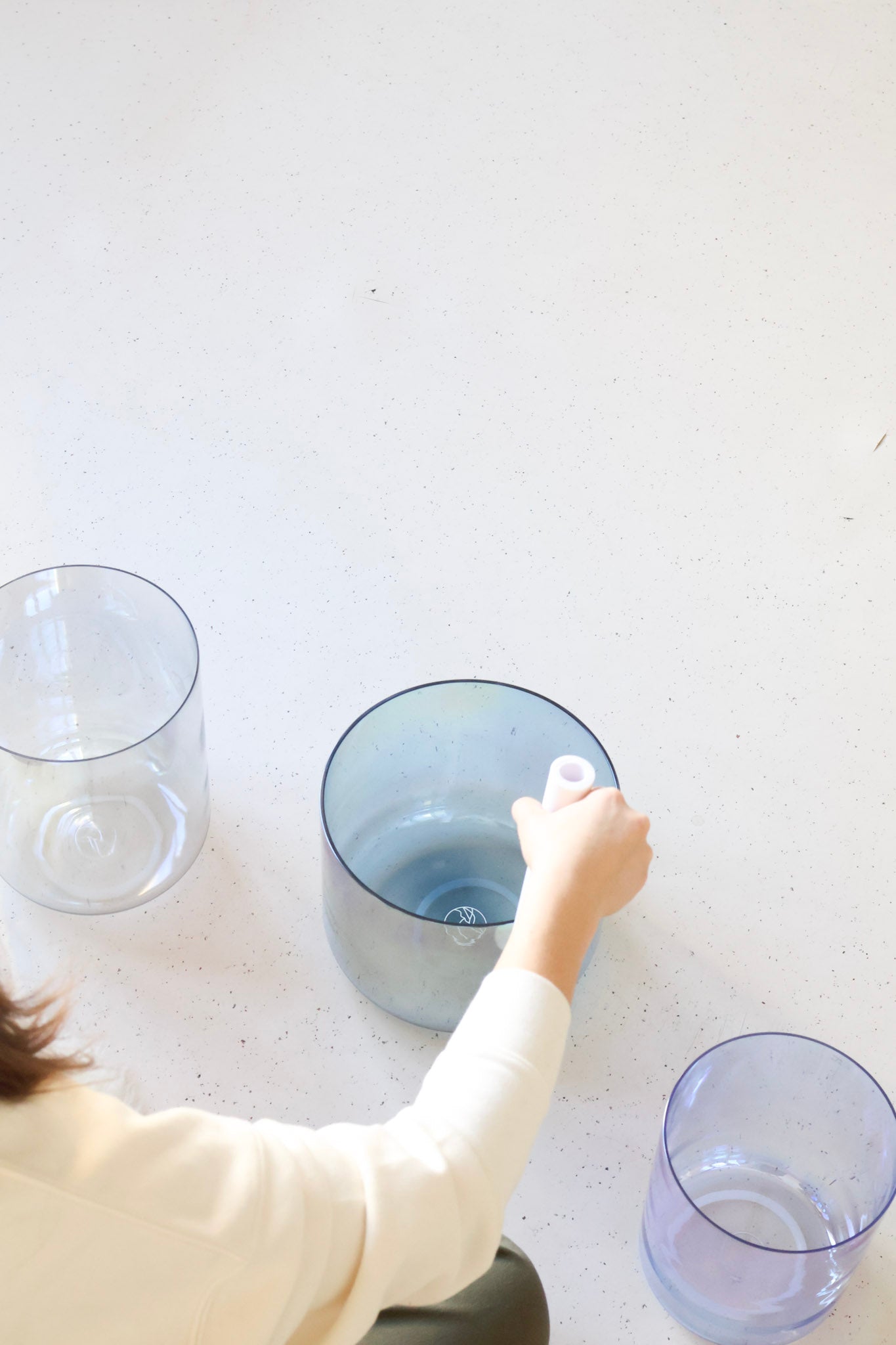 Senti Bowls Serenity in Moll-Stimmung – handgefertigtes Quarzkristall-Set für beruhigende, tiefgehende Klangmeditationen und Retreats.