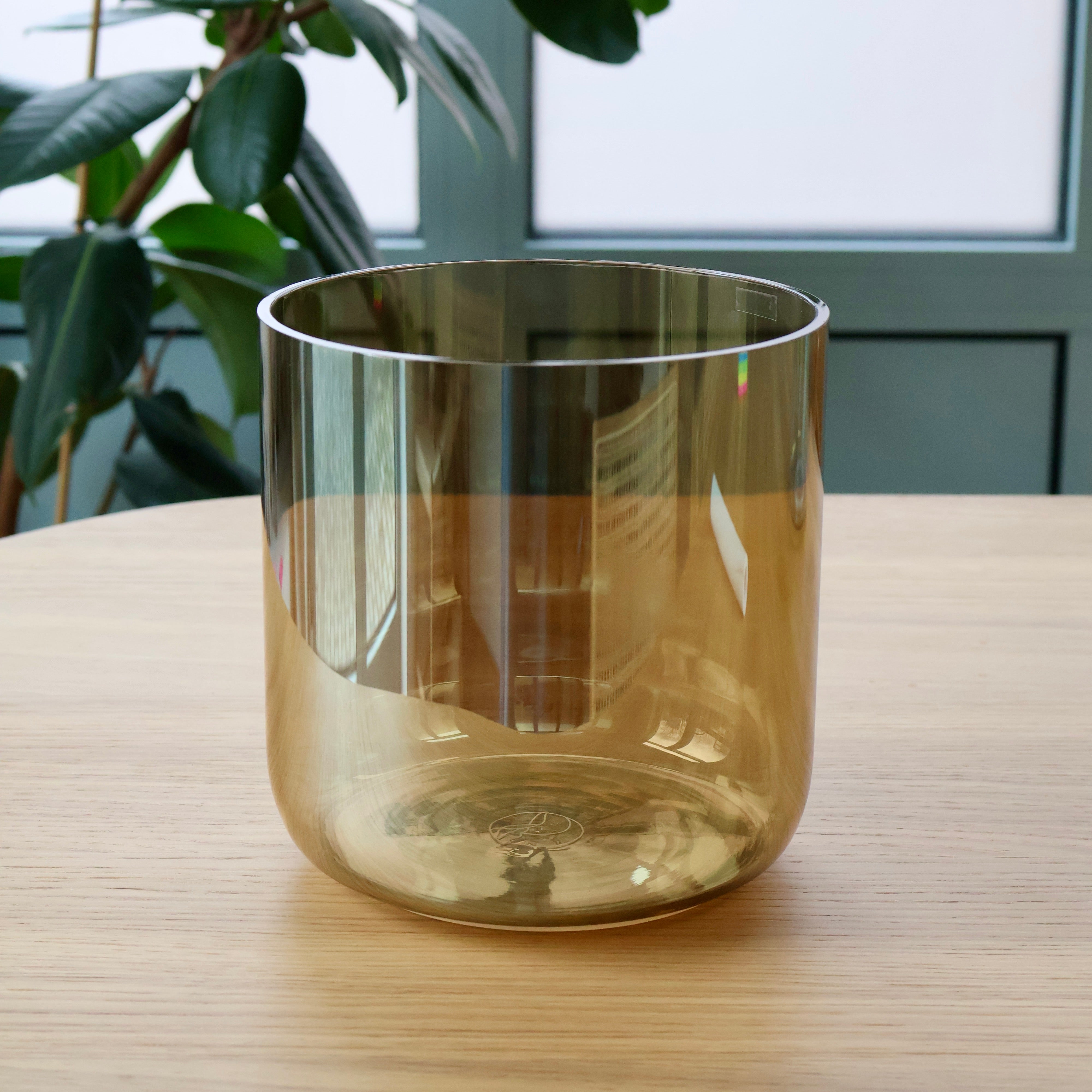 Senti Bowls Anela: Hochwertige Kristallklangschale für professionelle Sound Practitioner und evidenzbasierte Klangarbeit