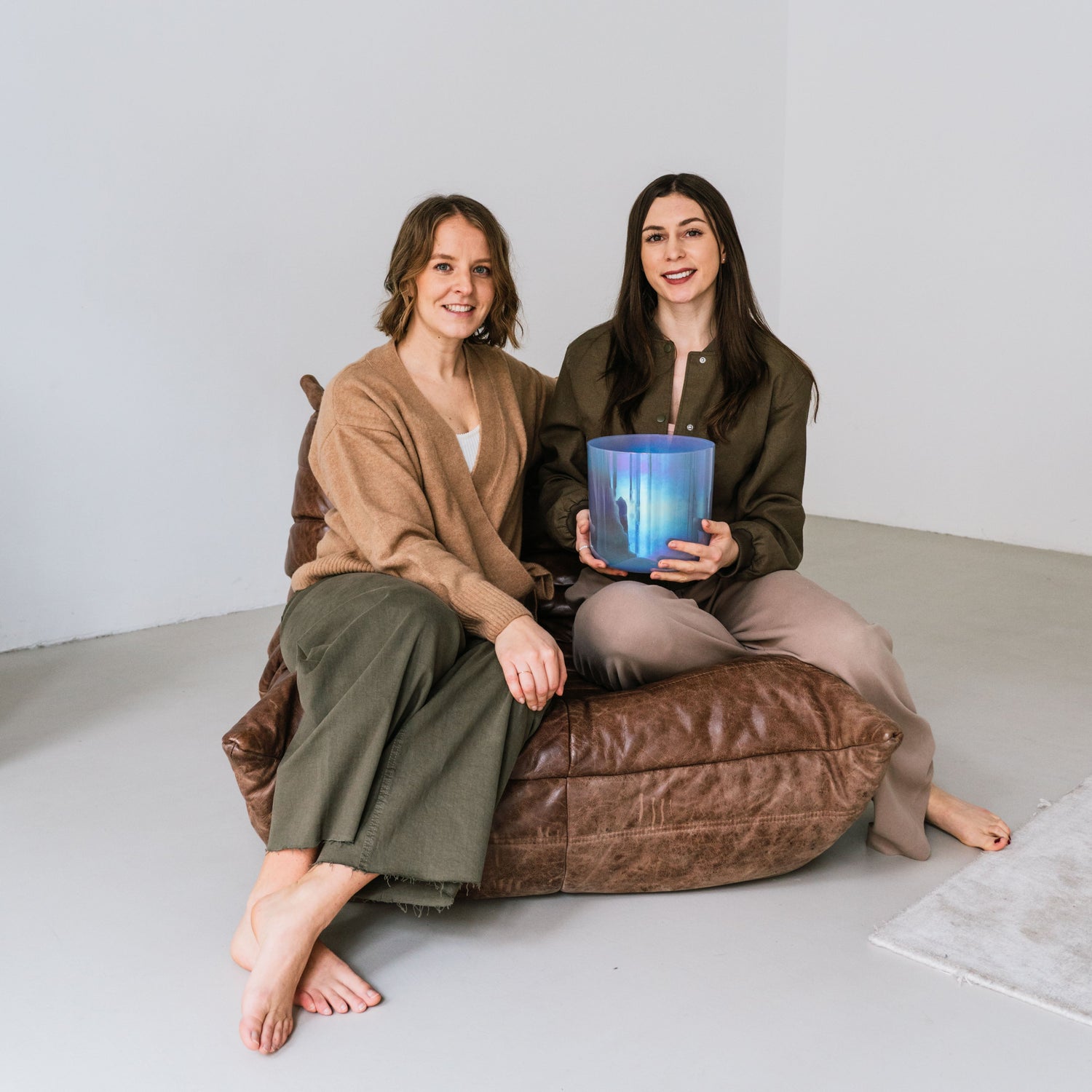 Die Mission von Team Senti aus Deutschland sind besten Kristallklangschalen für Sound Meditatiinen und Sound Practioner Trainings