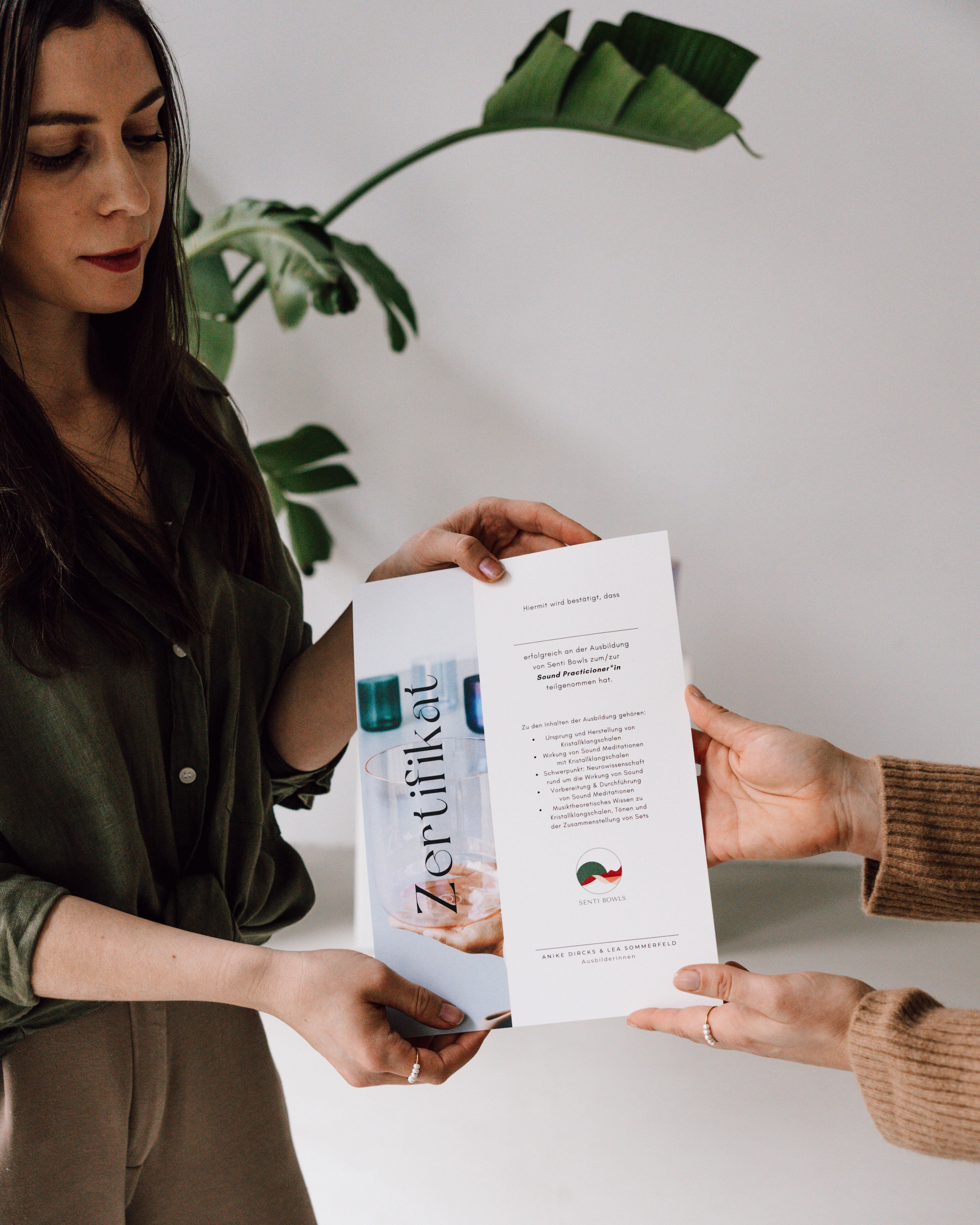 Übergabe des Sound Practitioner Zertifikats