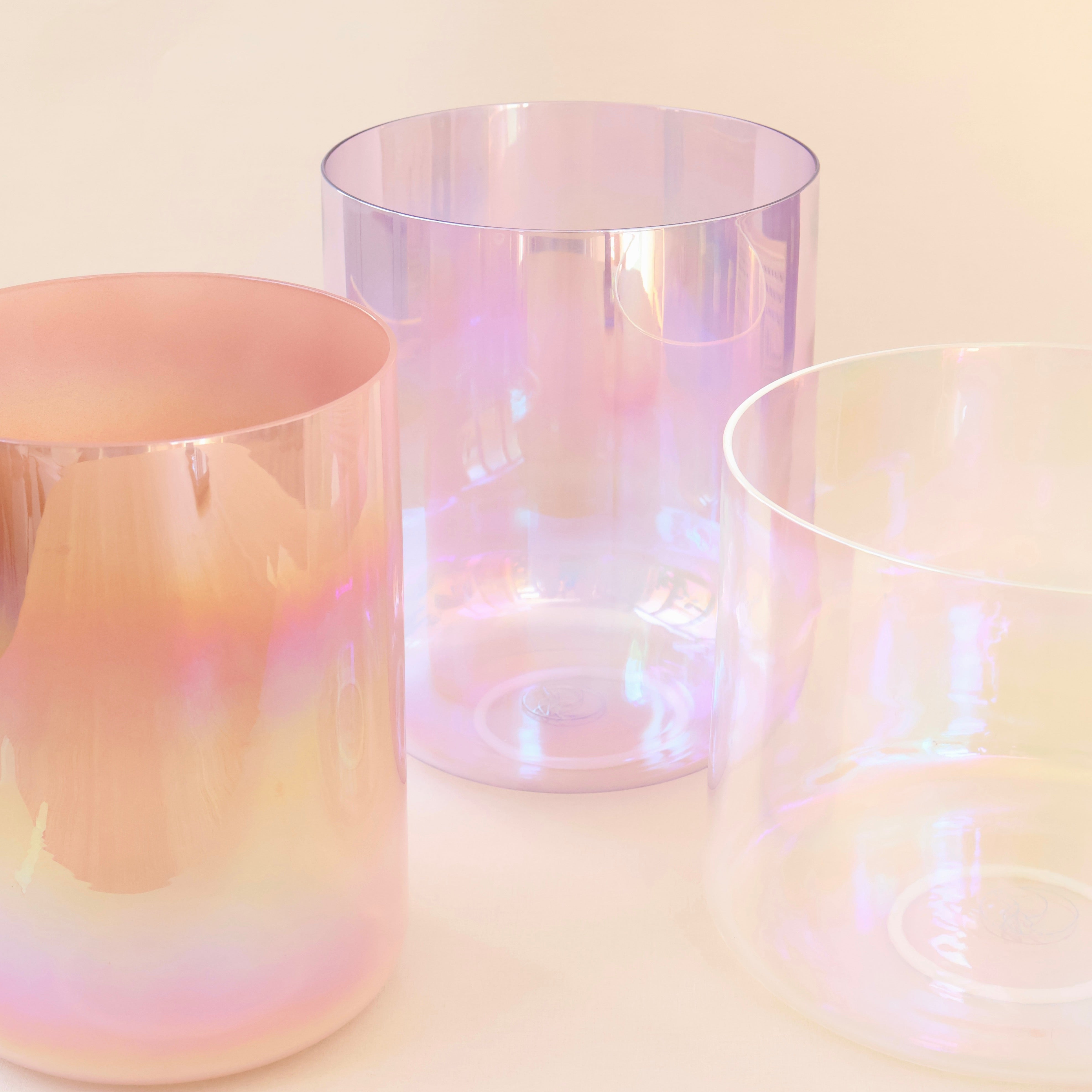 Sernity Senti Bowls Set aus Quarzkristall – perfekt abgestimmte Klangschalen für professionelle Sound Sessions und Klangreisen.