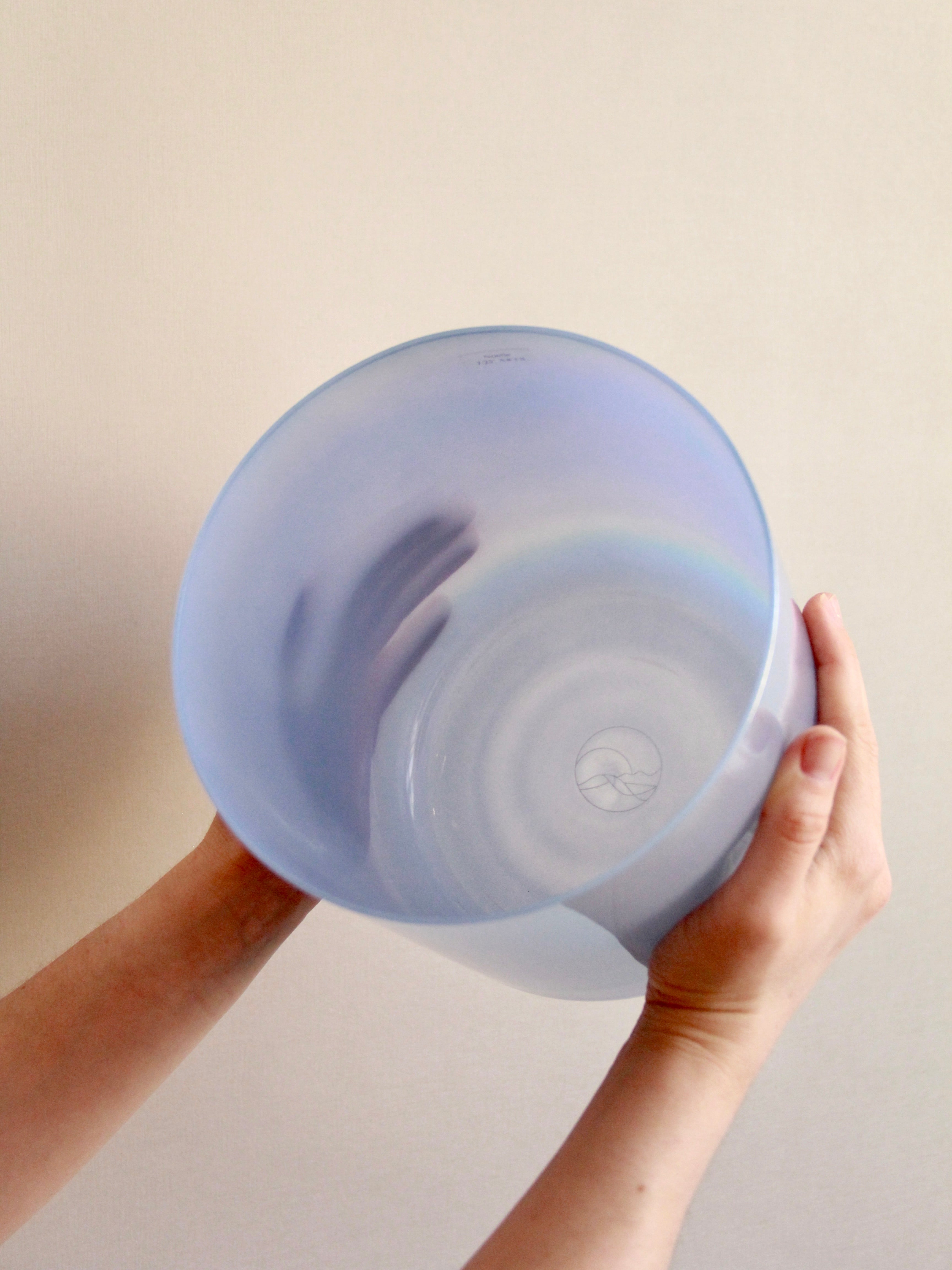 Noelle Kristallklangschale 7,25 Inch Ton A# für Sound Meditationen Senti Bowls
