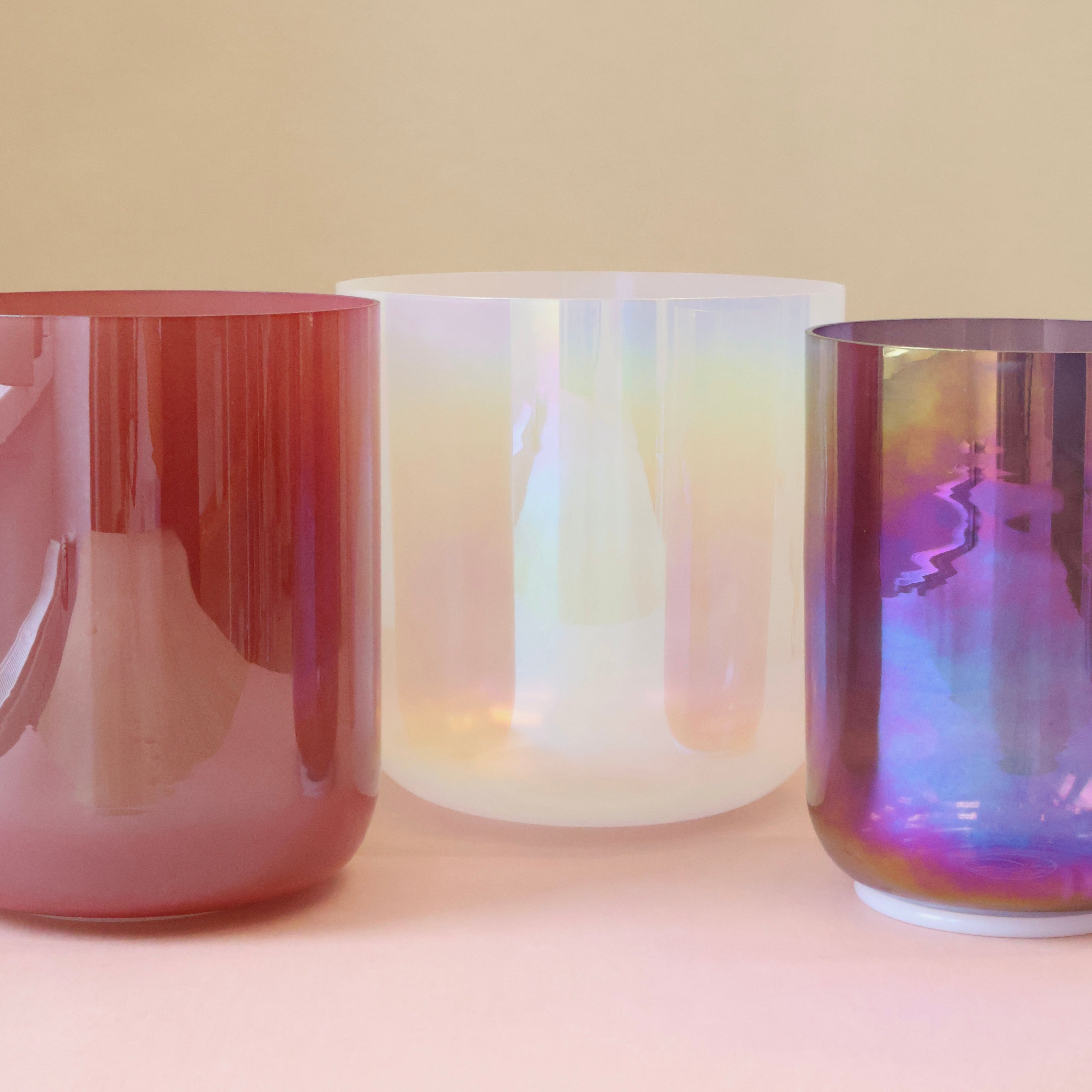 Dieses harmonisierte Kristallklangschalen Set Grace von Senti Bowls ist wunderschön und perfekt für das Spielen von Sound Meditationen.