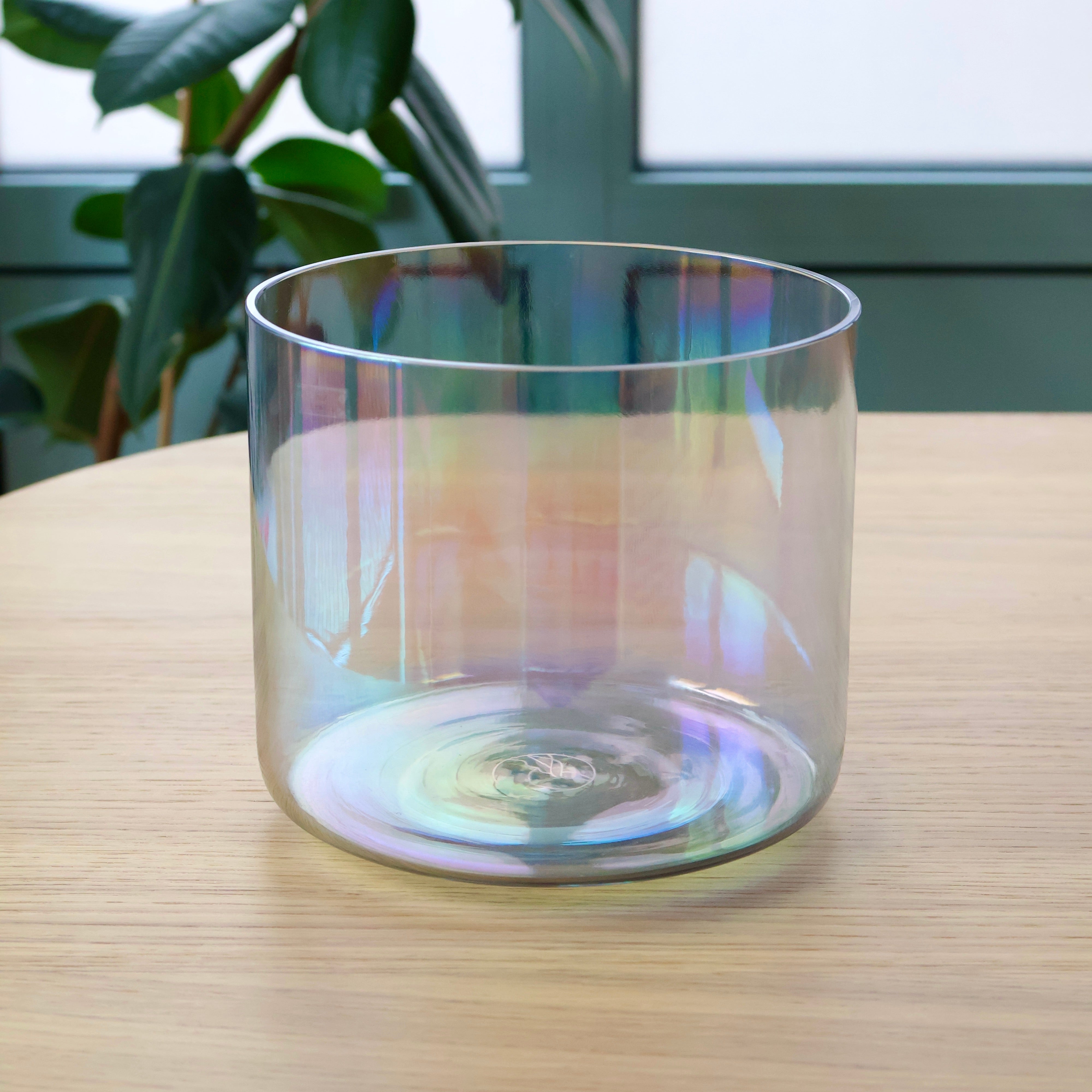 Nuri von Senti Bowls – klare Frequenz, reiner Kristallklang. Ideal für Wellness-Studios, Retreats und persönliche Meditationspraxis