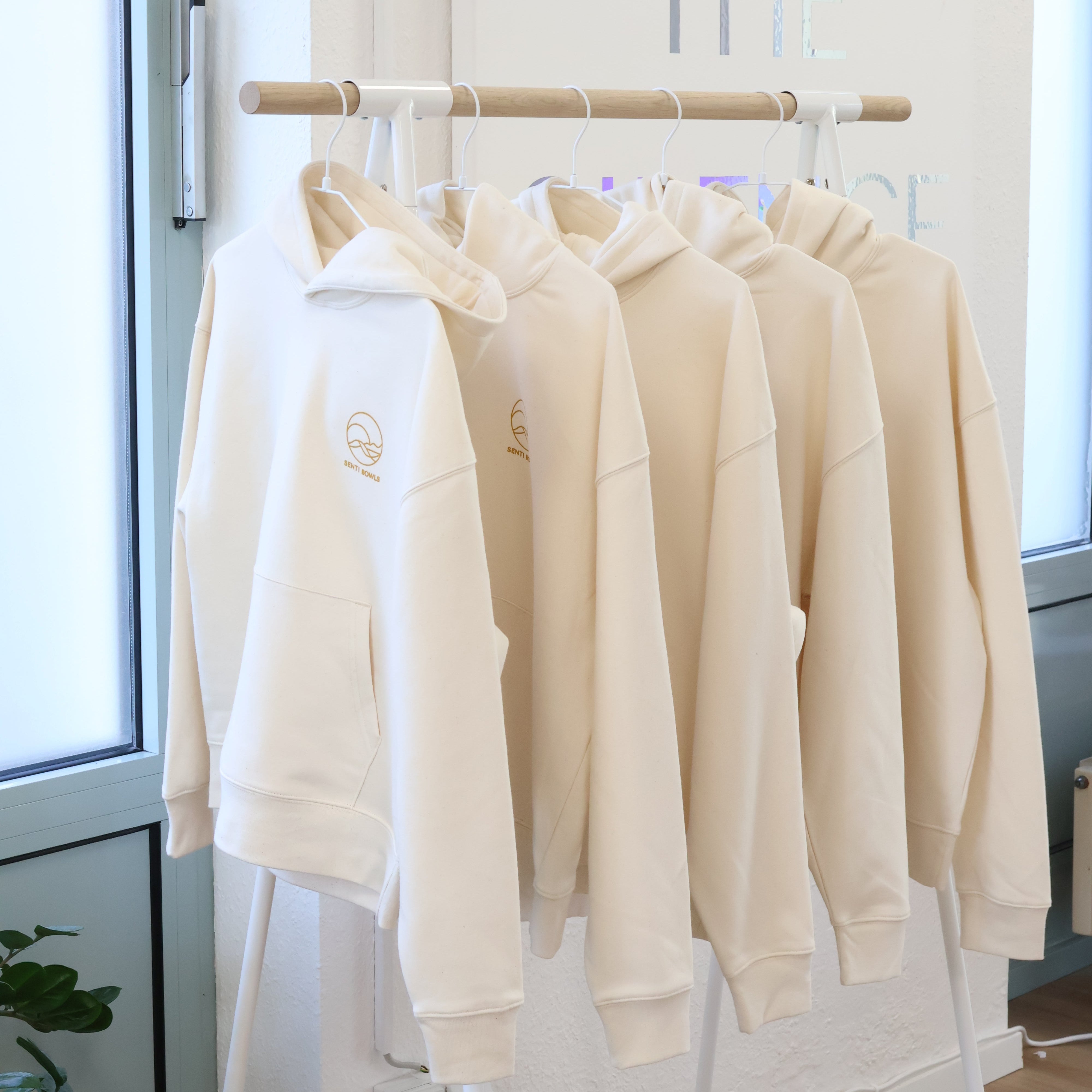 Senti Bowls Studio für Kristallklangschalen, Sound Meditationen und Ausbildungen als Sound Practitioner